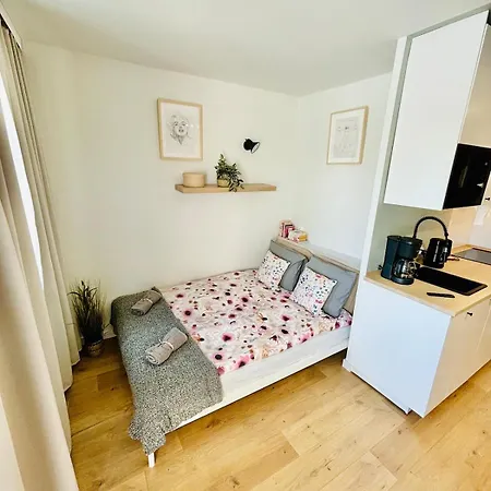 Milo Mi Aon I Balcony I10 Min From The Appartamento Gdynia