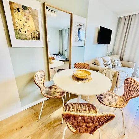 Milo Mi Aon I Balcony I10 Min From The Appartamento *