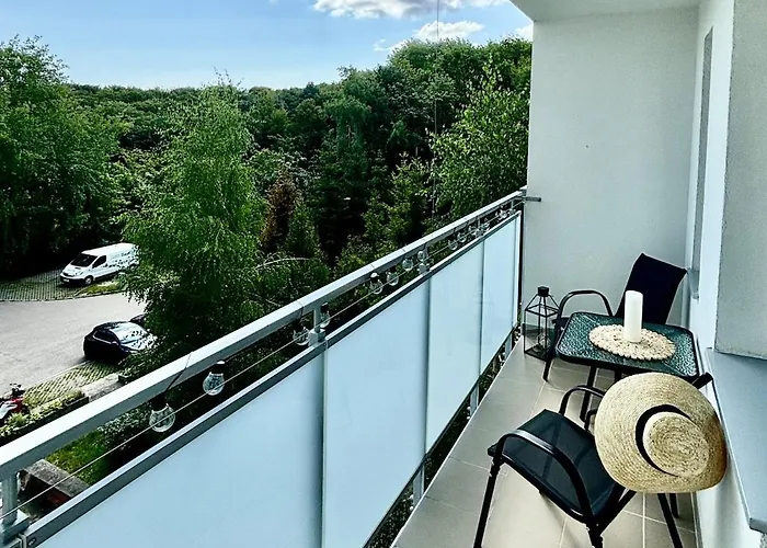 Milo Mi Aon I Balcony I10 Min From The