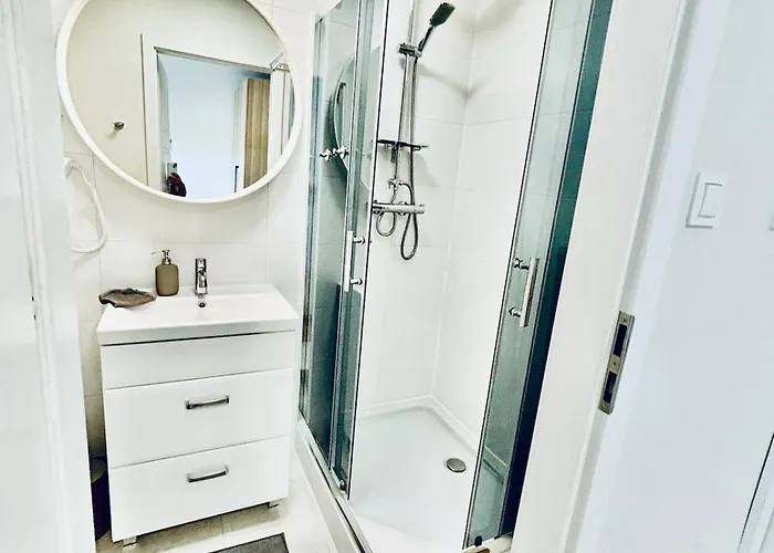 Milo Mi Aon I Balcony I10 Min From The Apartment *