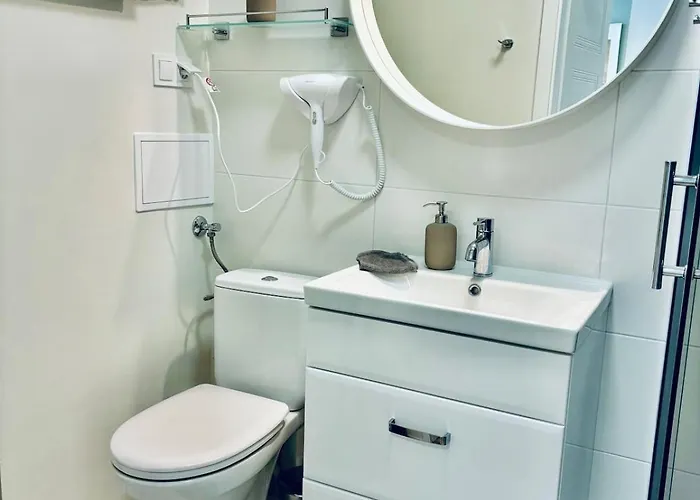 Apartment Milo Mi Aon I Balcony I10 Min From The *